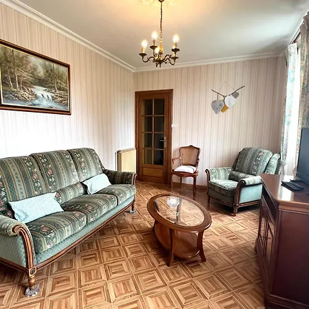 Maison Au Bord Du *